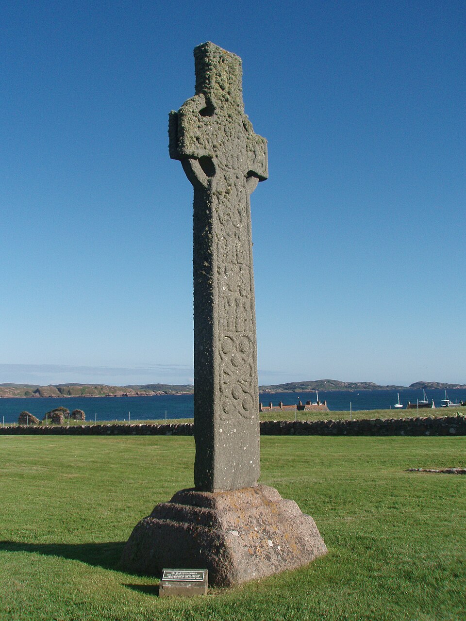ST MARTIN'S CROSS